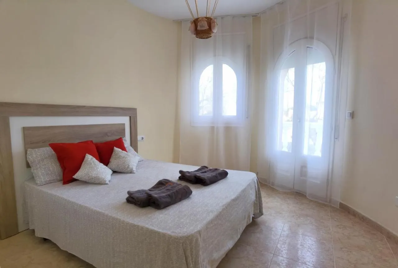 Vila Leon Inmo Casa Roma - 12724 Empuriabrava Prázdninový dům