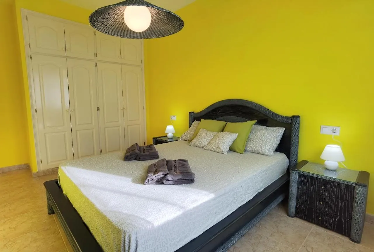 Vila Leon Inmo Casa Roma - 12724 Empuriabrava Španělsko