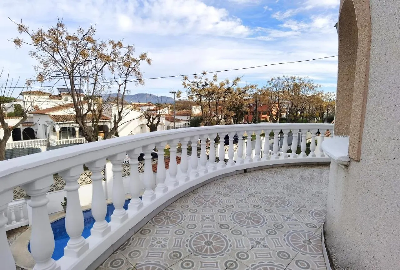 Vila Leon Inmo Casa Roma - 12724 Empuriabrava