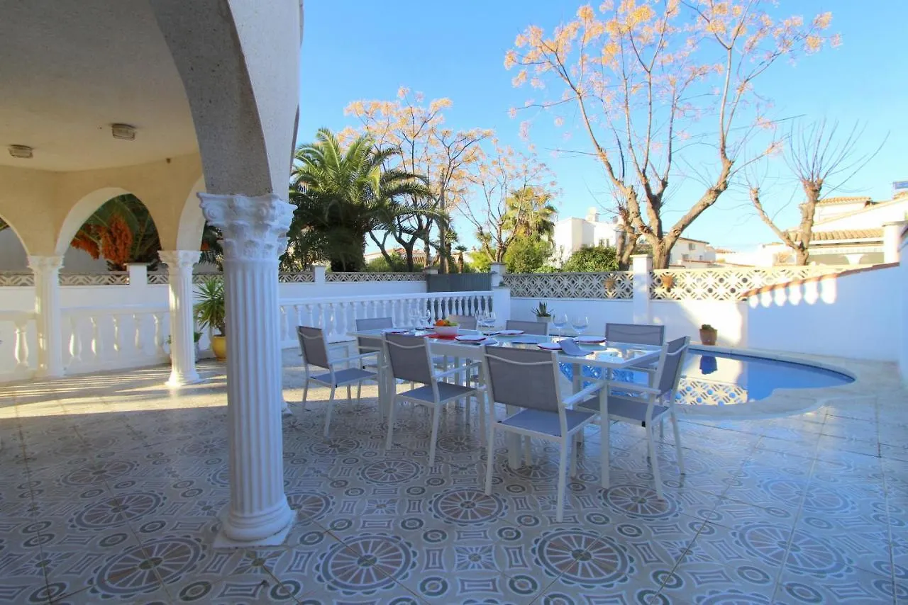 Leon Inmo Casa Roma - 12724 Villa Empuriabrava Holiday home
